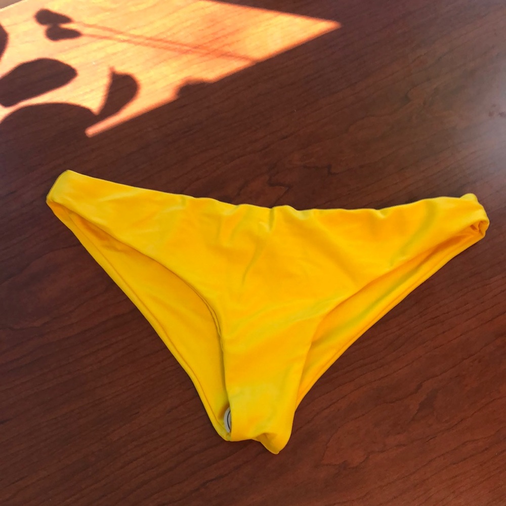Brand new - Byrds of Paradise bathing suit bottoms